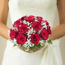 FOREVER YOURS BRIDAL BOUQUET